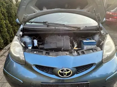 Gebraucht Toyota Aygo 68 PS (50 kW) 2008 Blau Kleinwagen