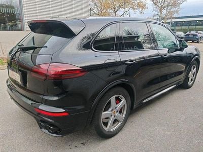 Porsche Cayenne GTS
