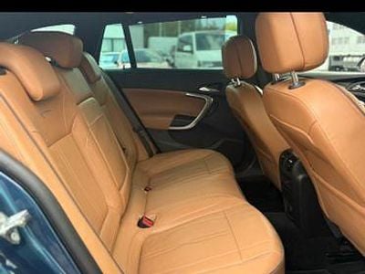 Blau Gebraucht 2016 Opel Insignia Sport Kombi | 8.900 € (Guter Preis)