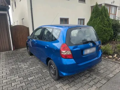 Gebraucht Honda Jazz 77 PS (56 kW) 2006 Blau Kleinwagen