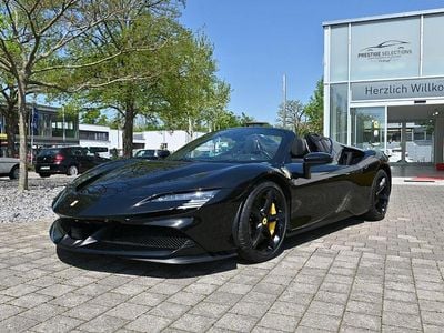 Gebraucht Ferrari SF90 999 PS (734 kW) 2024 Schwarz Cabrio