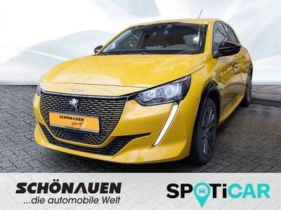 Gebraucht Peugeot e-208 Allure 100 kW (136 PS) 2023 Gelb Kleinwagen