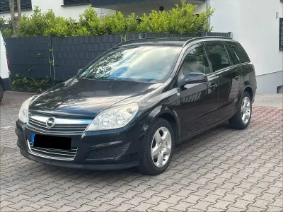 Gebraucht Opel Astra 110 PS (80 kW) 2009 Kombi