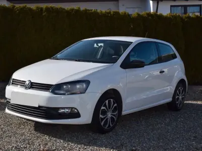 Gebraucht VW Polo Trendline 60 PS (44 kW) 2015 Weiß Kleinwagen