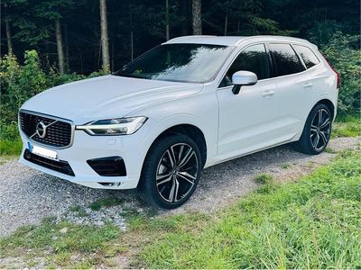 Weiß Gebraucht 2017 Volvo XC60 R-Design SUV | 26.990 € (Fairer Preis)