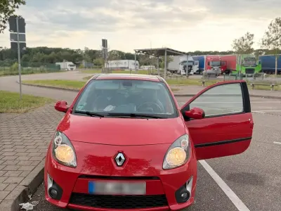 Gebraucht Renault Twingo Rip Curl 85 PS (62 kW) 2009 Rot Kleinwagen