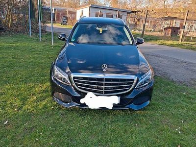 Usata Mercedes 200 Avantgarde 136 CV (100 kW) 2018 Nero Station wagon