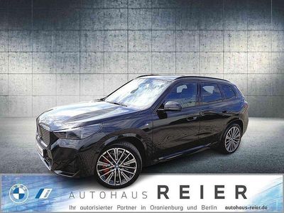 Saphirschwarz Gebraucht 2023 BMW iX1 Performance SUV | 47.700 € (Teuer)