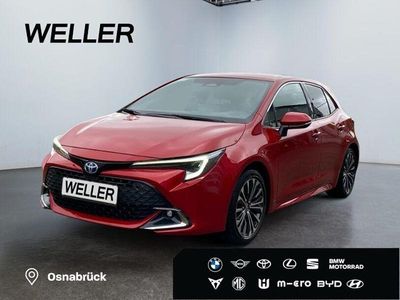 Rot Gebraucht 2023 Toyota Corolla Team Limousine | 27.650 € (Fairer Preis)
