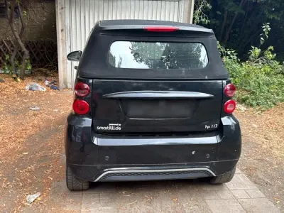 Gebraucht Smart ForTwo Cabrio 85 PS (62 kW) 2012 Schwarz Cabrio