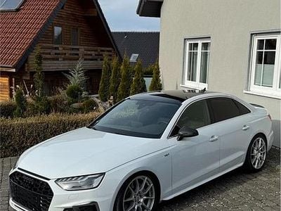 Weiß Gebraucht 2021 Audi A4 S-Line Limousine | 31.000 € (Guter Preis)