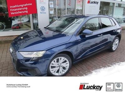 Gebraucht Audi A3 Ambiente 150 PS (110 kW) 2020 Blau Limousine