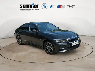 Gebraucht BMW 320e M Sport 204 PS (150 kW) 2022 Schwarz Limousine