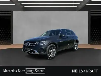 Gebraucht Mercedes GLC300e 211 PS (155 kW) 2021 Andere SUV