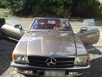 Usata Mercedes SL280 177 CV (130 kW) 1975 Marrone Cabrio
