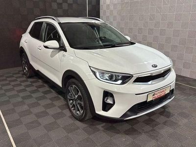 Weiß Gebraucht 2020 Kia Stonic Vision SUV | 14.460 €