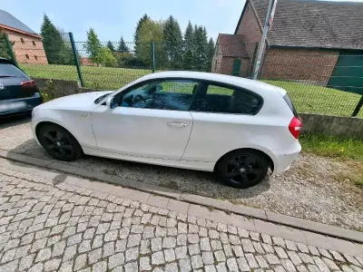 Gebraucht BMW 116 122 PS (89 kW) 2008 Weiß Kleinwagen