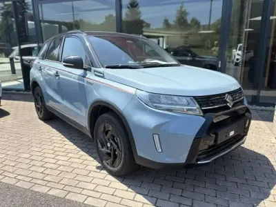 Neu Suzuki Vitara Comfort+ 110 PS (80 kW) 2026 Ice grayish blue metallic / co SUV
