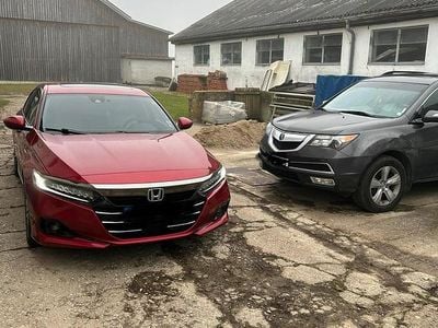 Second-hand Honda Accord Hybrid 210 CP (154 kW) 2021 Roșu Berlinǎ