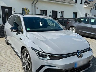 gebraucht VW Golf VIII R Line 2.0TDi Mondsteingrau Vollausstattung DSG Pano IQ