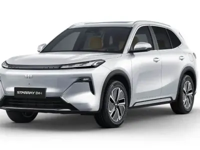 Neu Geely Starray 303 PS (222 kW) 2026 Alpenweiß SUV