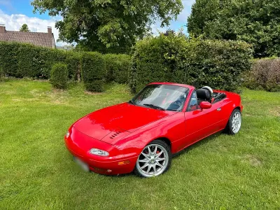 Usata Mazda MX5 116 CV (85 kW) 1990 Rosso Cabrio
