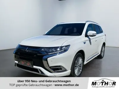 Gebraucht Mitsubishi Outlander P-HEV Top 224 PS (164 kW) 2019 Perlmuttweiss SUV
