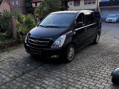 Hyundai H-1