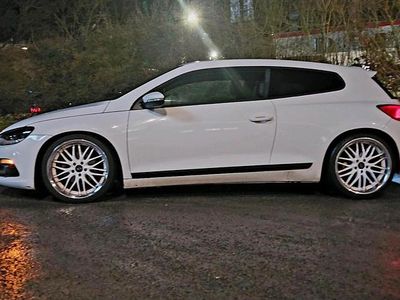 Gebraucht VW Scirocco 140 PS (102 kW) 2009 Weiß Coupé
