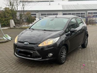 Schwarz Gebraucht 2010 Ford Fiesta Kleinwagen | 3.400 € (Etwas zu teuer)
