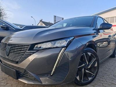 Gebraucht Peugeot 308 SW Allure 131 PS (96 kW) 2022 Grau Kombi