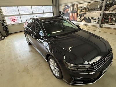 Grau Gebraucht 2021 VW Passat GTE Kombi | 21.490 € (Guter Preis)
