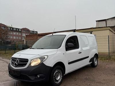 Mercedes Citan 109