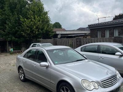 Mercedes C220