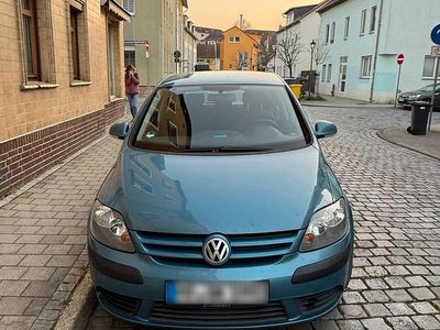 Usata VW Golf IV 115 CV (84 kW) 2005 Andere farben Utilitaria
