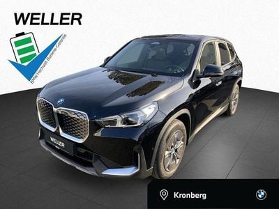 Gebraucht BMW iX1 Performance 225 kW (306 PS) 2023 Schwarz (schwarz) SUV