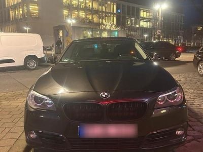 Braun Gebraucht 2014 BMW 520 Limousine | 12.500 € (Fairer Preis)