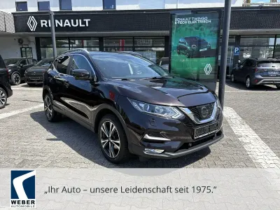 Gebraucht Nissan Qashqai N-Connecta 116 PS (85 kW) 2017 Braun SUV