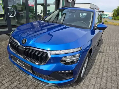 Neu Skoda Kamiq Selection 116 PS (85 kW) 2026 Raceblau metallic SUV