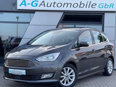 Grau Gebraucht 2016 Ford C-MAX Titanium Van / Kleinbus | 11.900 € (Teuer)