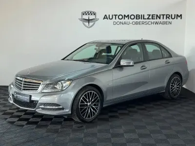 Usata Mercedes C180 156 CV (114 kW) 2011 Argento Berlina