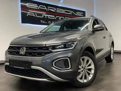 Gebraucht VW T-Roc Life 150 PS (110 kW) 2022 Grau SUV