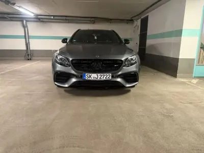 Gebraucht Mercedes E63S AMG AMG 612 PS (450 kW) 2019 Grau Limousine