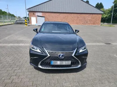 Gebraucht Lexus ES300H 2020 Schwarz Limousine