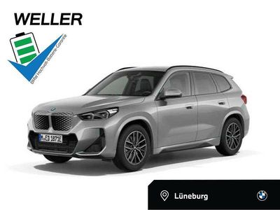 Neu BMW iX1 M Sport 230 kW (313 PS) 2026 Spacesilber (silber) SUV