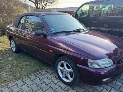Gebraucht Ford Escort Cabriolet 75 PS (55 kW) 1996 Rot Cabrio