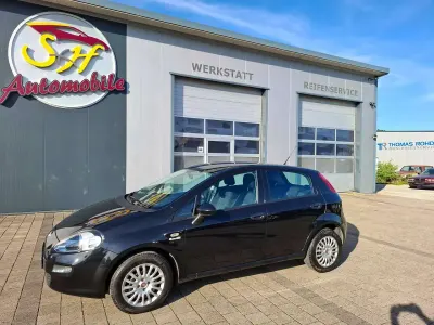 Gebraucht Fiat Punto Pop 77 PS (56 kW) 2016 Nero provocato Kleinwagen