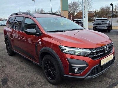 Braun Gebraucht 2022 Dacia Jogger Extreme Van / Kleinbus | 15.990 € (Fairer Preis)