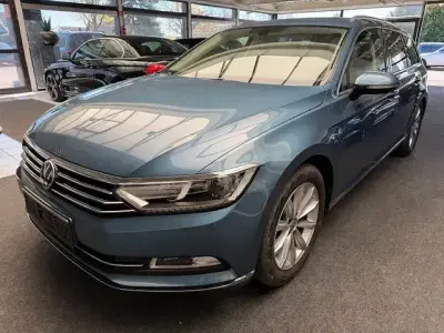 Occasion VW Passat Highline 220 PK (161 kW) 2017 Blauw Stationwagen