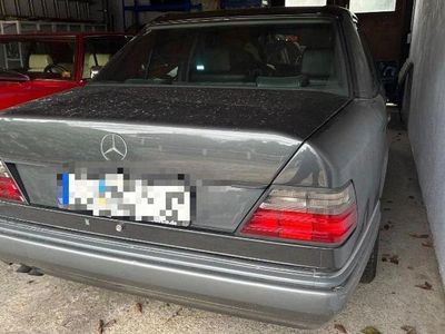 Gebraucht Mercedes 420 279 PS (205 kW) 1995 Schwarz Limousine